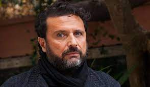 Isola del giglio deturpata, ammenda di 5mila euro per francesco schettino. Che Fine Ha Fatto Francesco Schettino L Ex Comandante Della Costa Concordia