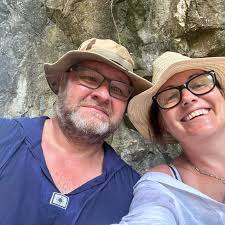 Window cleaner wanted for roughaw road please