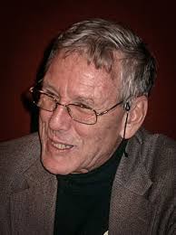 Amos Oz — Wikipédia