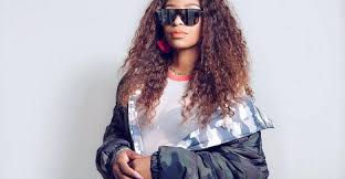 Ntombezinhle jiyane is a south african dj, producer, media personality, and business woman, who is better known by her stage name dj zinhle. Dj Zinhle Bio Biography Age Daughter Aka Siblings Boyfriend Net Worth Career Awards And Nominations Glob Intel Celebrity News Sports Tech