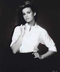Die polnischstämmige valérie kaprisky (kaprisky ist der geburtsname ihrer mutter.) wuchs in cannes auf und wurde dort bei den filmfestspielen entdeckt. Robert Mapplethorpe Orion Pictures Valerie Kaprisky In Catawiki