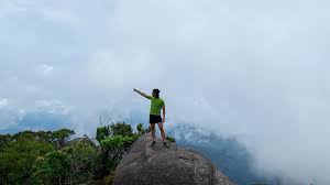 Gunung yang terkenal dalam negeri sembilan. Jiwa Tenang Di Puncak Ledang
