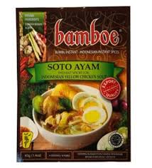 Soto ayam is a chicken soup dish originated from indonesia and is popular in malaysia and singapore. Amazon Com Rt Bamboe Soto Ayam Yellow Chicken Soup Seasoning 40g Bumbu Soto Ayam For Indonesian Chicken Soup This Delicious Instant Seaosning Is Made Using Only Natural Ingredients Grocery Gourmet