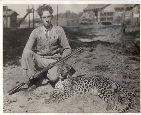 Arab man with a leopard in 1857