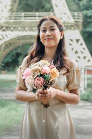 BABAENG IKAKASAL SANA NGAYONG ARAW, NAWAWALA Nananawagan ang fiance at  pamilya ni Sherra De Juan sa publiko para sa sinumang may impormasyon  hinggil sa kanyang kinaroroonan. Nakatakda sana siyang ikasal ngayong araw,