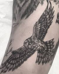 Bird Of Prey Tattoo Sleeve Pin By Windy Noyes On Eagle Tattoos In 2020 Leg Tattoos Falcon Tattoo Eagle Tattoos