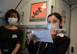 飛行機から富士山が見られる国内線の東京羽田発着便（ana・jal）の路線と座席についてまとめてみました。 www.ana.co.jp 1）ana（羽田発） anaの羽田発で富士山が見える路線と座席については下記の通りです。 ana. ã‚³ãƒ­ãƒŠé€†é¢¨ã®èˆªç©ºä¼šç¤¾ éŠè¦§é£›è¡Œã§ é¢¨ã«ä¹—ã‚Œ ç©ºé£›ã¶å­¦ã³èˆŽ ã«åŒä¹—ã—ã¦ã¿ãŸ æ¯Žæ—¥æ–°èž