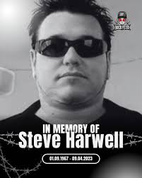 In Memory of Smash Mouth vocalist Steve Harwell, born