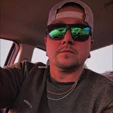 Beware. Richmond. Corey, but goes by Ray.