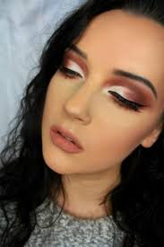 Sharpen your eye makeup with a half-cut crease