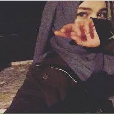 Cinta bisa bikin kamu menangis sedih dan tertawa bahagia soraya feraniditha 9/13/2020. 40 Sedih Bersendirian Ideas Fesyen Wanita Fesyen Hijab Fesyen Islam