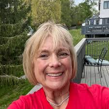 Gail Kessler's Instagram, Twitter & Facebook