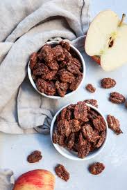 apple pie spiced candied pecans | cait's plate