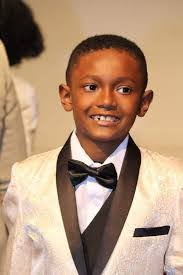 Basil Lumsden's Instagram, Twitter & Facebook