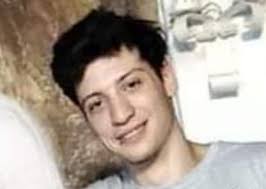 Murió joven atropellado por anciana que le chocó y huyó