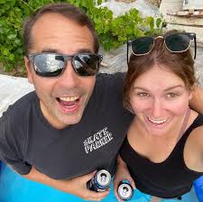 In a real battle, who would win? Bruce Lee or Chuck Norris?