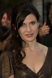 Who is Ronni Ancona and is she married?