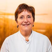 Dr. Lambert Margareta