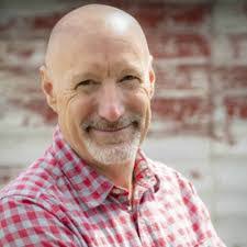 Kim Beres's Instagram, Twitter & Facebook