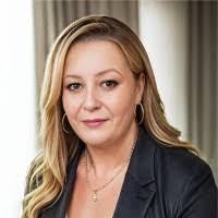 Judith Sewell's Instagram, Twitter & Facebook