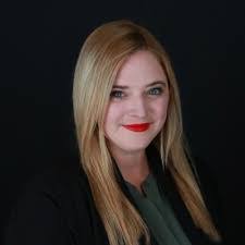 Katelyn Lay's Instagram, Twitter & Facebook