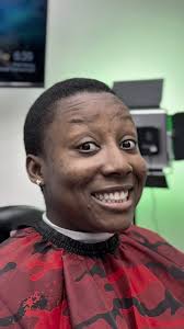 Exclusive transformation 💥 #haircut #yycbarber #viralreels #yyc  #femalehaircut