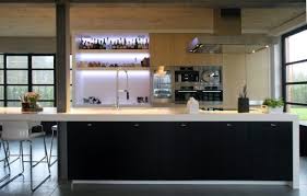 de keuken werd precies zoals miet het zich had voorgesteld ik heb me jarenlang voorbereid op mijn eigen woning ik ben zot van interieur modern wonen keuken