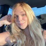 Kara Storey's Instagram, Twitter & Facebook