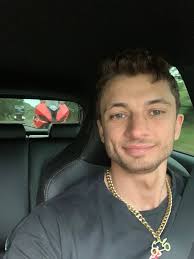 Renan Fasolin é o campeão do The Final da Liga Particular