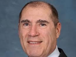 Leon Shapiro Elected Triunfo Chair, Jane Nye Vice-Chair