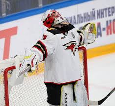 ➡️oficiální stránka®️ ➡️brankář @avangard_inside ➡️zakladatel @saveshelp. Gagarina Mas Stanley Cup Nemas Psal Hrubcovi Tata Videl Ze Si Hru Uziva Bez Nervu Aktualne Cz