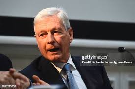 Italian art historian Bruno Toscano attends the conference about art...  News Photo