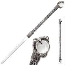 She later became the only surviving member and unwillingly accompany jack. 30 Raven Claw Twin Schwert Set Ninja Samurai Dolch Messer Fantasy Cosplay Anime Ebay