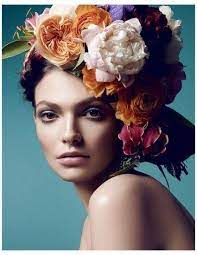 Portrait Photography Inspiration Flower Head Piece Photography Magazine Leading Photography Magazine Bring You The Best Photography From Around The Wo Photography Inspiration Portrait Hair Photography Flowers In Hair