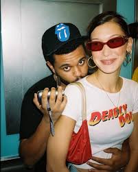 Who is the weeknd's girlfriend? Bella Hadid Brasil On Twitter Abel And Bella Couples Bella Hadid