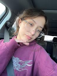 Hi ! My name is Emma, I am 17, and I'm from Haymarket, Va. I am a senior in  highschool, but I am extremely experienced with working with children 3-14,  from babysitting