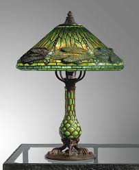 Tiffany Studios Dragonfly Table Lamp With A Rare Reticulated Blown Glass Pineapple Base Shade Impressed Tiffa Stained Glass Lamps Table Lamp Beautiful Lamp