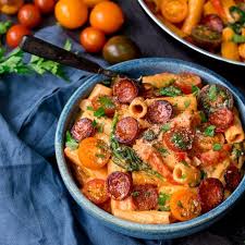 Cook for around 5 minutes, or until starting to soften, stirring regularly. One Pot Creamy Tomato And Chorizo Rigatoni In 2020 Chicken And Chorizo Pasta Pasta Dishes Health Dinner Recipes Chicken And Chorizo Pasta Recipes