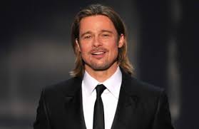 Un taglio rock anni ottanta, corto ai lati con le codine dietro molto leggero e destrutturato. Capelli Uomo Tendenze Autunno Inverno 2014 2015