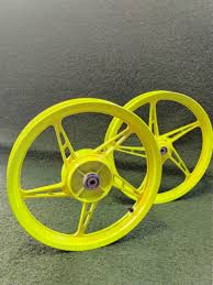 Inserts are completed with the brake discs. Sportrim Lc135 Kuning Lemon Auto Accessories On Carousell