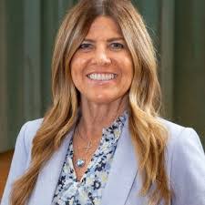 Phil Jakeway's Instagram, Twitter & Facebook