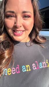 Ashley Wingler's Instagram, Twitter & Facebook