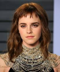 It's almost impossible to not find at least one style that will flatter your gorgeous face. 71 Insanely Gorgeous Hairstyles With Bangs