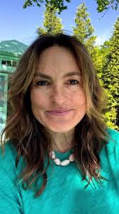 I heard our series is getting boring should we stop it or continue🥰  #mariskahargitay