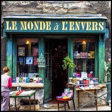 Librairie Le Monde A L Envers La Charite Sur Loire 58400 Book Cafe Bookstore Bookshop