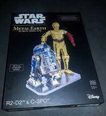 A skilled starship mechanic and fighter pilot's assistant, he has an unlikely but enduring. R2 D2c 3po Metal Earth 8 Metal Earth Onlineshop