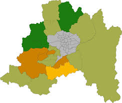 Hasta mediados de septiembre, solo 10 comunas de la región mantenían en la cuarentena total, mientras otras cuatro estaban en preparación, por lo que quedaron sin confinamiento por los siete días de la semana. Interactivo Revisa El Mapa Con Las Comunas De La Rm Que Avanzan En El Plan Paso A Paso El Proximo Lunes 5 De Octubre La Tercera