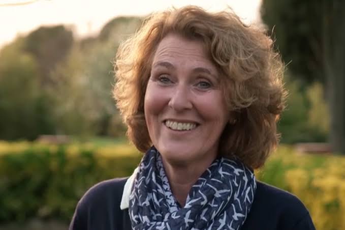 Helan zoekt bij Paul naar de liefde in B&B Vol Liefde - LoveReality