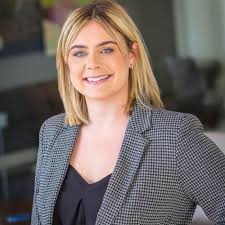 Elise Strickland's Instagram, Twitter & Facebook