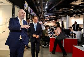The channel's schedule consists rolling news programs, discussions, political talk. File Entrevista Para A Cnn Brasil 49667936452 Jpg Wikimedia Commons